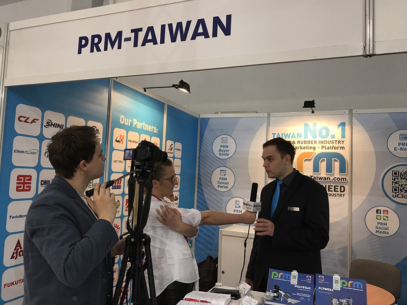be in Interviewed by the organiser