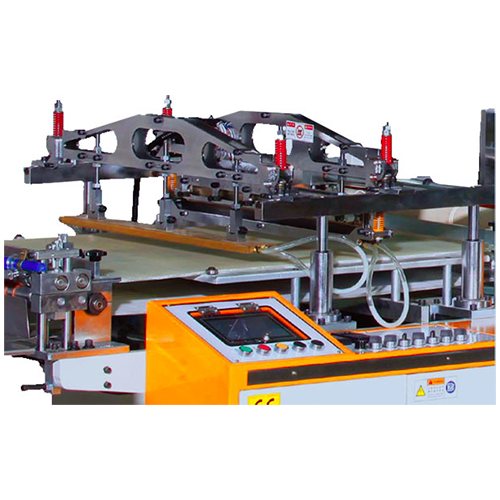 HIGH SPEED ZIPPER BAG MAKING MACHINE